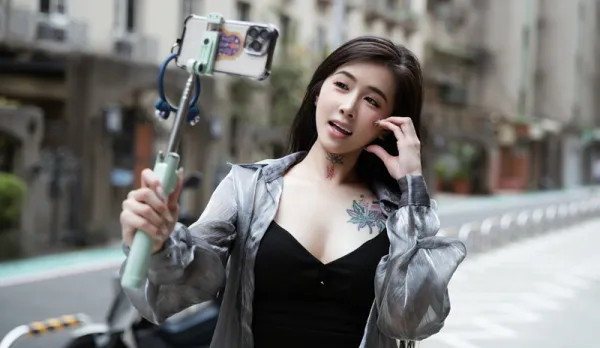 Outdoor Live Aphrodisiac Trap Kimmy