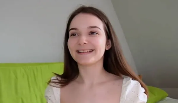 FC2PPV-2962581 Sweet Proper Girl