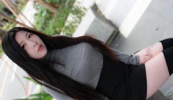Remote-Controlled H-Cup Orgasms in Public