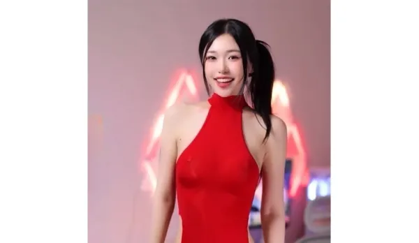 Red Qipao Black Stockings Long Legs Bitch Pose HD Masturbation Fuck Me