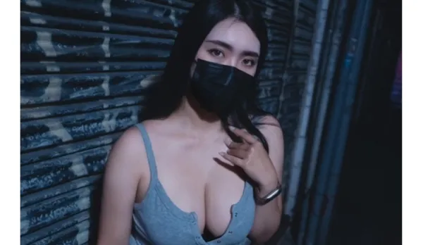 Bear Bear Retires! E-Cup Massive Tits Wildly Squeezed Last Time