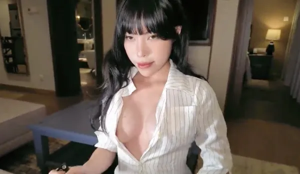 Boss Lady's Brutal Creampie Cleanup