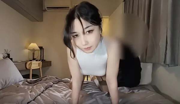 40-year-old wife lost in forbidden pleasure.