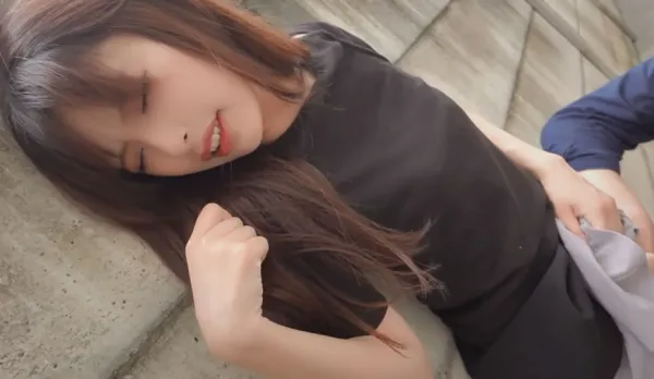Tokyo Girls Encyclopedia – Mitsue, 28-Year-Old Married Housewife