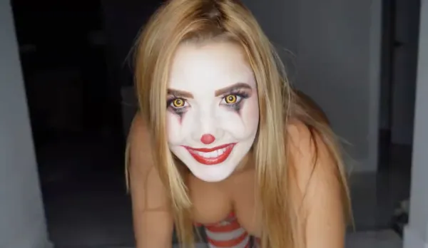 Harley Quinn vs Red Devil