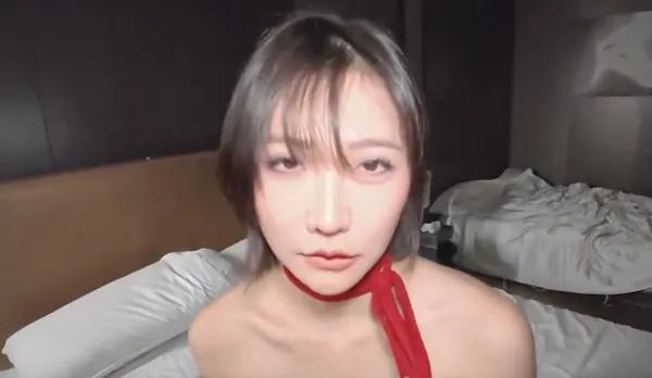 Long-Leg Short-Hair Lust Older Sister After Breaking Up with Boyfriend Craves Being Filled by Big Cock Voluntarily Transforms into Meat Toilet