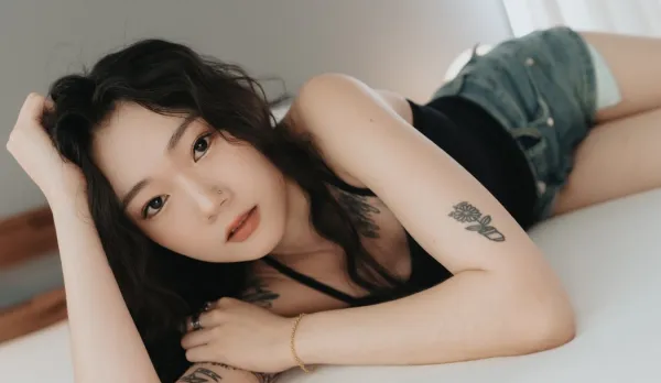 Cheerful Surfer Girl Kumi's Cute Contrast Cowgirl Riding Rocks Like Waves Till Explosive Cumshot