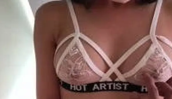 FC2PPV-4598143 She Has Beautiful Tits and a Plump Ass