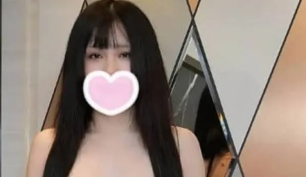 FC2PPV-4671070 Famous Top Mixed-Race Bubble Bath Girl