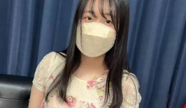 FC2PPV-4633039 Cute Doll Face from Vietnam