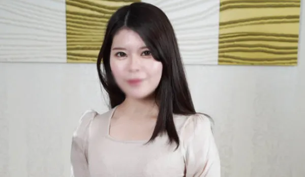 FC2PPV-3729457 Sweet-Faced Girl with Insatiable Lust