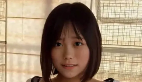 FC2PPV-4600938 Super Hot Babe and POV Fuck