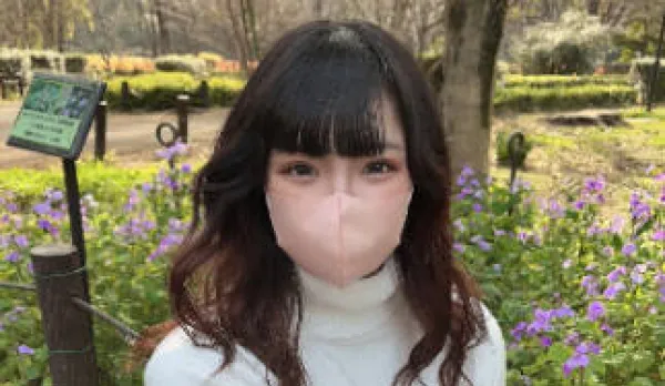 FC2PPV-3317472 Petite Sensitive Body Overflowing with Lust and Juices