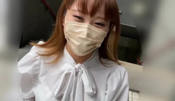 FC2PPV-3626707 - Arcade Date with a Country Girl from the Shinkansen