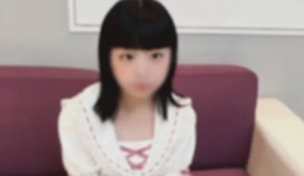 FC2PPV-4654409 Idol-Like White Translucent Body