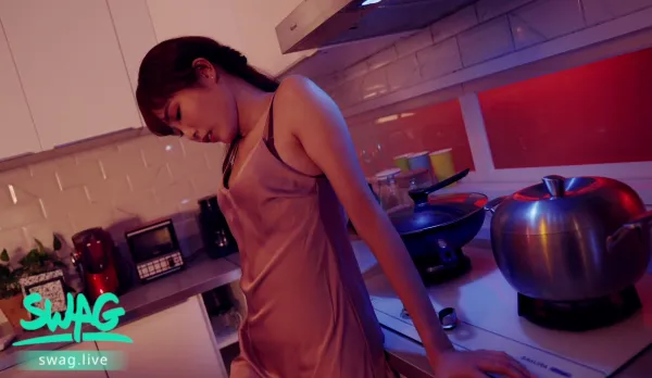 TQ-00026 While Sis Buys Dinner, Devour Her Hot Boyfriend! Fifi