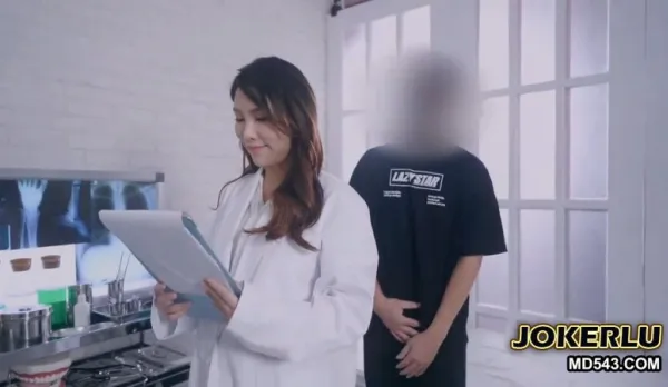 YS-0004 School Nurse Hottie Drains My Balls with Epic Blowjob Skills - Ji Yeon Hee