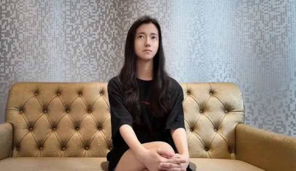 Oral Creampie Explosion 19yo Art School Slut