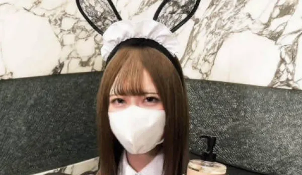 FC2PPV-4649062 F-Cup Massive Tits Men's Massage Babe