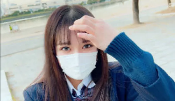 FC2PPV-3150971 Taking a Gorgeous Daddy-Obsessed High School Girl to Public Toilet