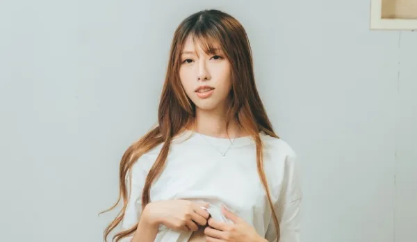 Watanabe Media: Forbidden Taboo, My Hot Stepsister's Ultimate Seduction, the Wildest Step-Sibling Sex in Bed and on the Couch - SAKI