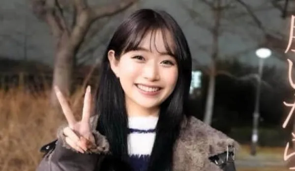 FC2PPV-4637079 Irresistible Beauty Descends