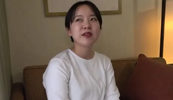 FC2PPV-3012843 Active Pornstar Allows Creampie Inside