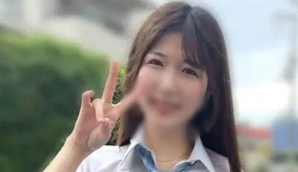 FC2PPV-4598496 She Has a Super Cute Face