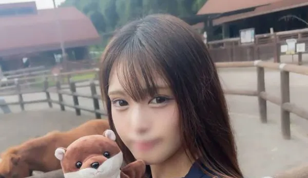 FC2PPV-4559771 Face Reveal Reunion Uniform Slut Evolves to F-Cup