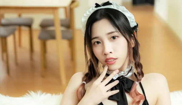 Tea: Your Lustful Maid in Total Control