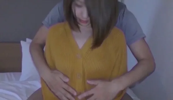 FC2PPV-4688995 Called to Hotel Daytime for Creampie: Akita Beauty Wife Buying Souvenirs for Hubby