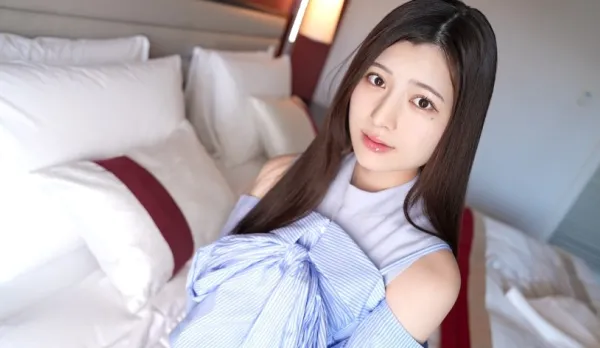 [Uncensored] SIRO-5725 [Getting Nervous] Gentle Beauty Full of Passion for Sex Yet Enjoys Sweet Intimate Sex. But She Loves Oral Most! [First Shoot] Online Application AV → AV Shoot Experience 2600
