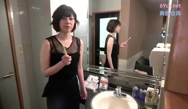 FC2PPV-4809873 Private Shoot: Tall Slim Escort Sakura Tormented Until She Begs for Creampie