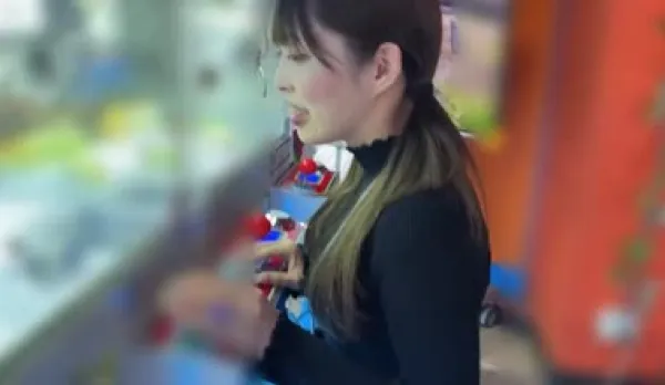 FC2PPV-4722969 Unstoppable Piston Deep into Twitching Vagina Multiple Squirting Orgasms