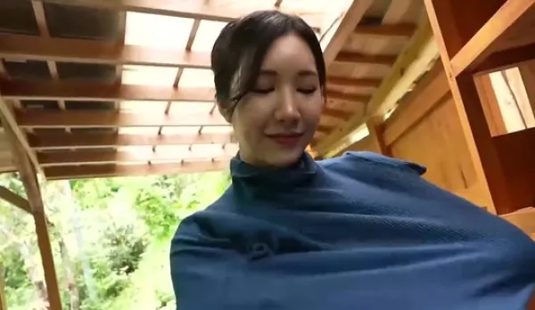 Mysterious MILF's Irresistible Seduction