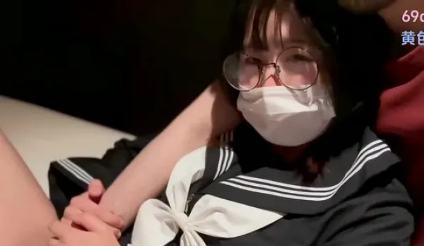 FC2PPV-4878776 Secretly Filmed Glasses Beauty Falls Into Lust