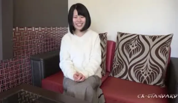 FC2PPV-4520822 Innocent Shaved Beauty