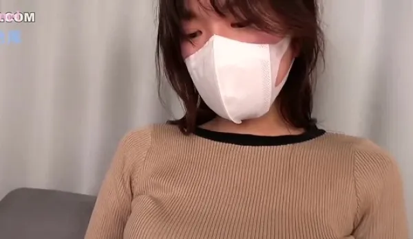 FC2PPV-4269900 Shy Slim Beauty Gets Devoured by an Older Man