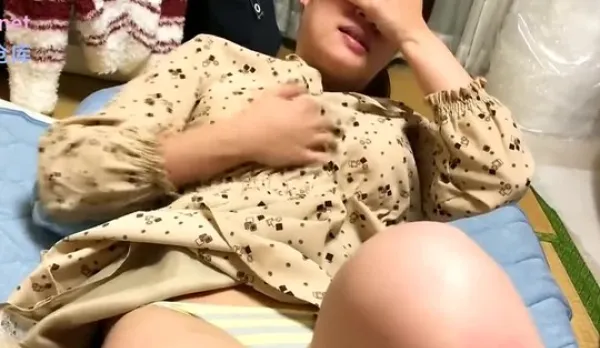 Lonely Wife Caught Creampied at Home