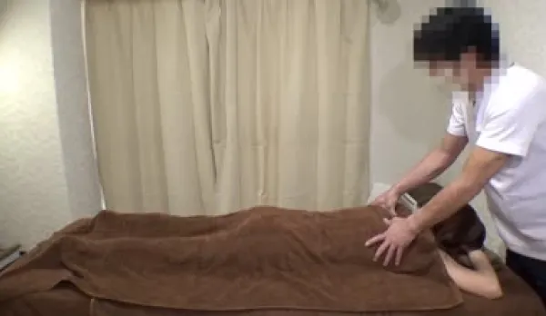 FC2PPV-4543885 Ultra Sensitive Body Pounded by Huge Cock in Endless Orgasms