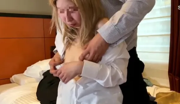 FC2PPV-4661912 Young Wife Gets Force Inserted Resistance Useless Cum Explosion
