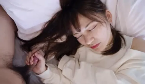 FC2PPV-4475994 Shut Up the Stunning Beauty