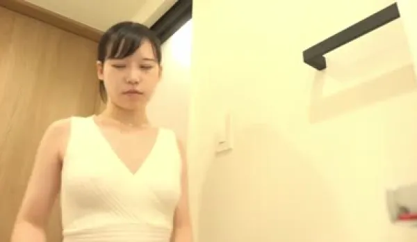 FC2PPV-4592285 Uncensored Raw Fuck with Raw Creampie Completed