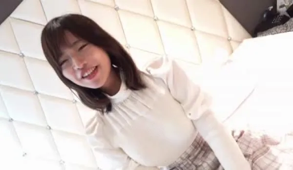 FC2PPV-4328049 Intense 3P Fuck with Vaginal Creampie