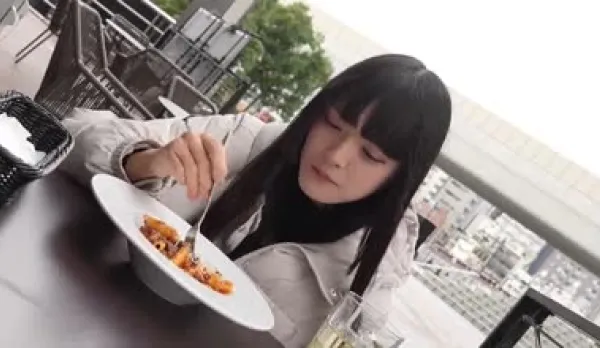 FC2PPV-4310014 Lost Little Lamb