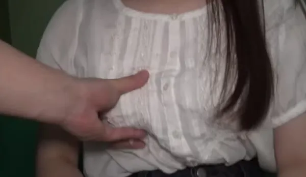 FC2PPV-4003874 She's Too Cute Might Get Scouted as Idol