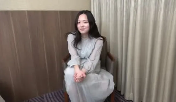 FC2PPV-3913493 Flexible Bilingual Girl's First POV