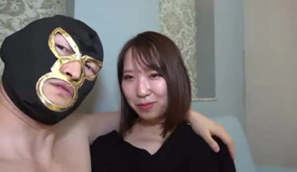 FC2PPV-3334361 But She Got Brutally Sucked into the Middle-Aged Man's Massive Cock