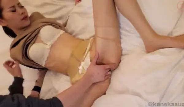 FC2PPV-3241580 Slim Bodied Long-Legged Restaurant Owner