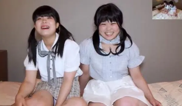 FC2PPV-4588138 Lesbians and Small Threesome